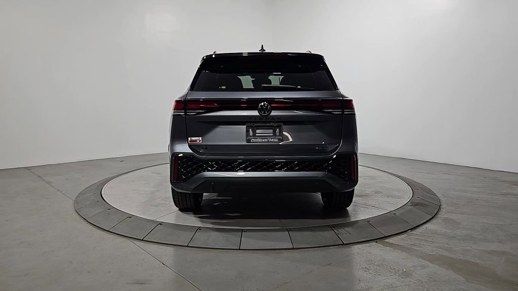 New 2026 Volkswagen Tiguan SE R-Line image 4