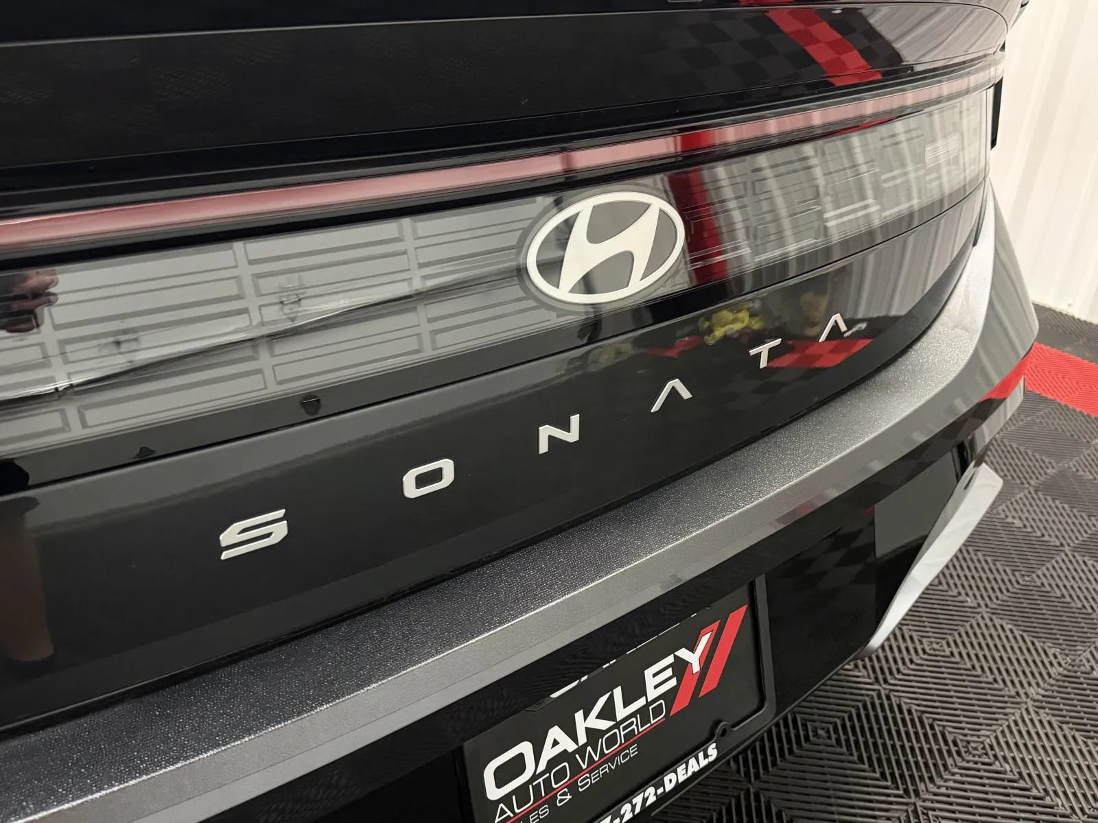 Used 2025 Hyundai Sonata SEL FWD image 14