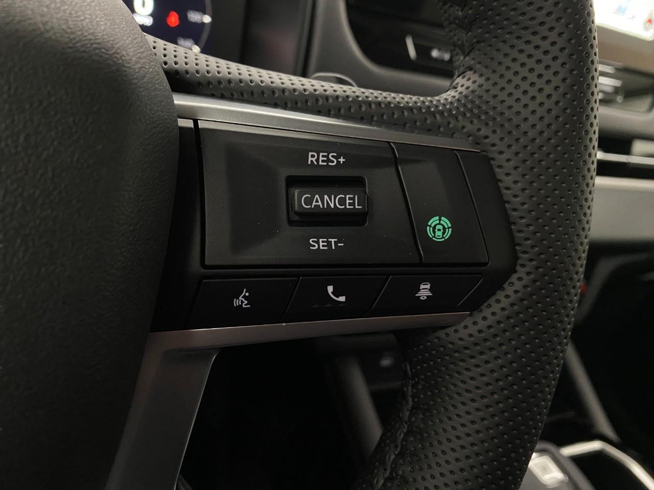 New 2026 Mitsubishi Outlander SE AWD/4WD image 17