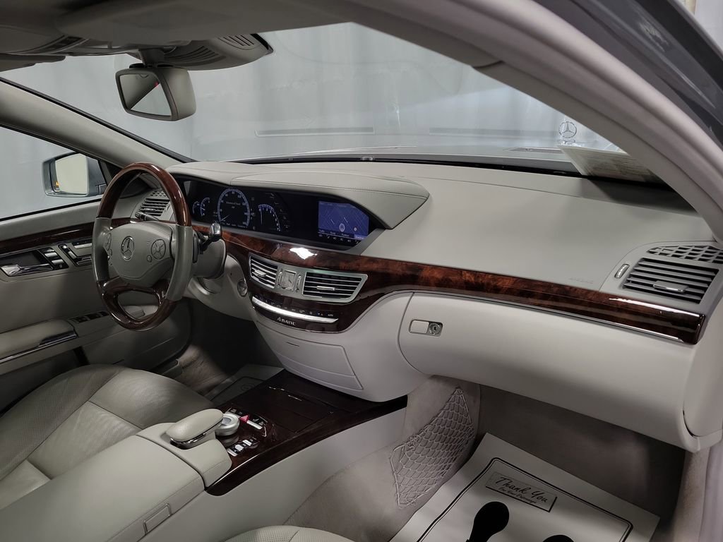 Used 2012 Mercedes-Benz S 550 4MATIC image 26