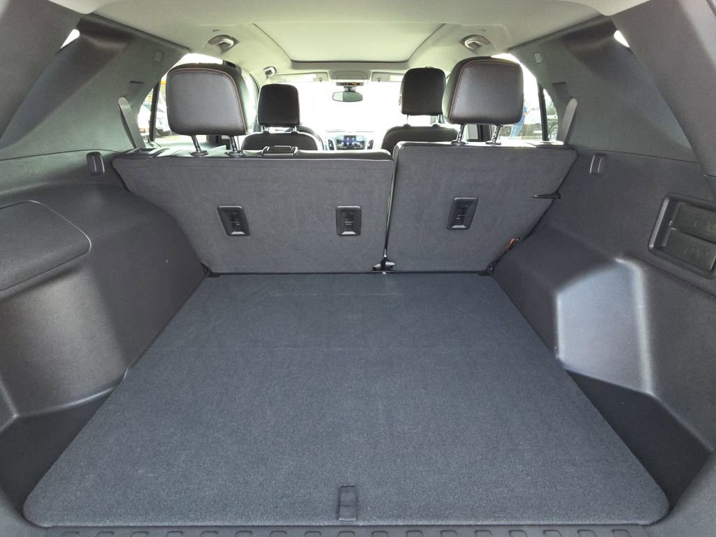 Used 2024 Chevrolet Equinox Premier image 33