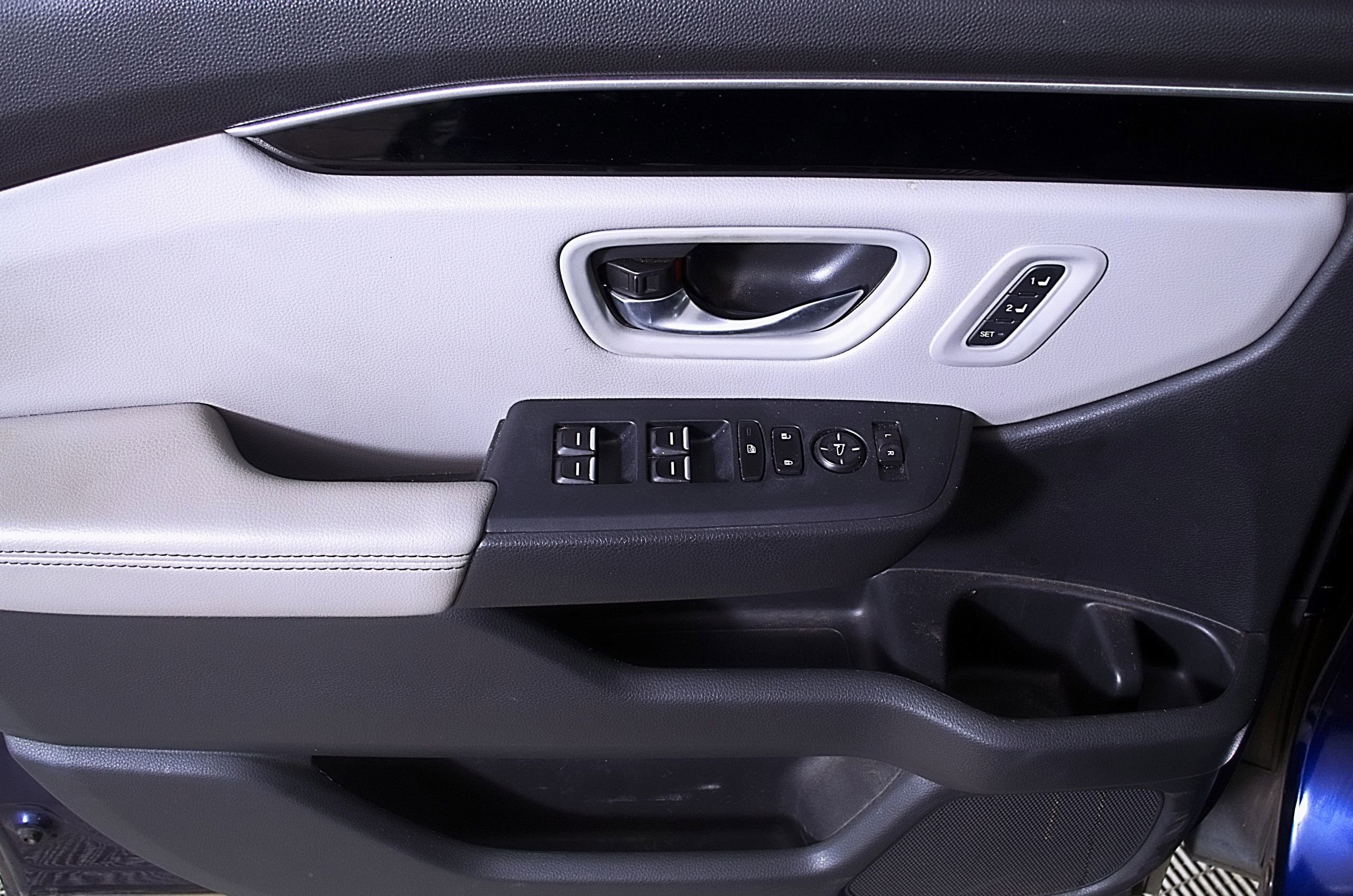 Used 2023 Honda Pilot Touring image 19