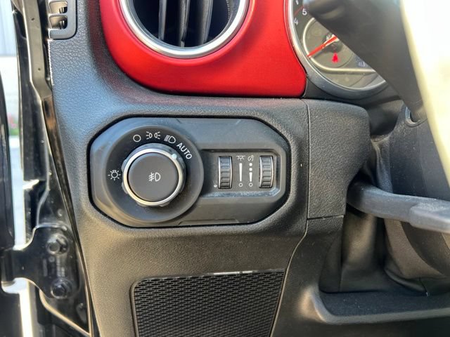 Used 2020 Jeep Wrangler Unlimited Rubicon AWD/4WD image 20