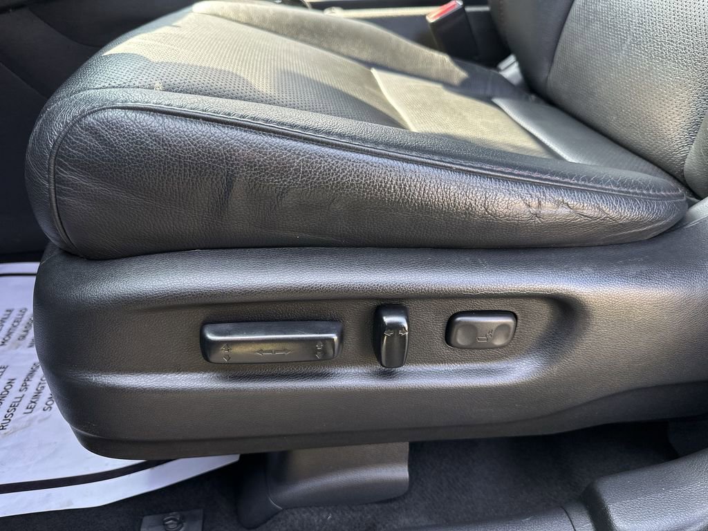 Used 2022 Honda Pilot Black Edition image 12