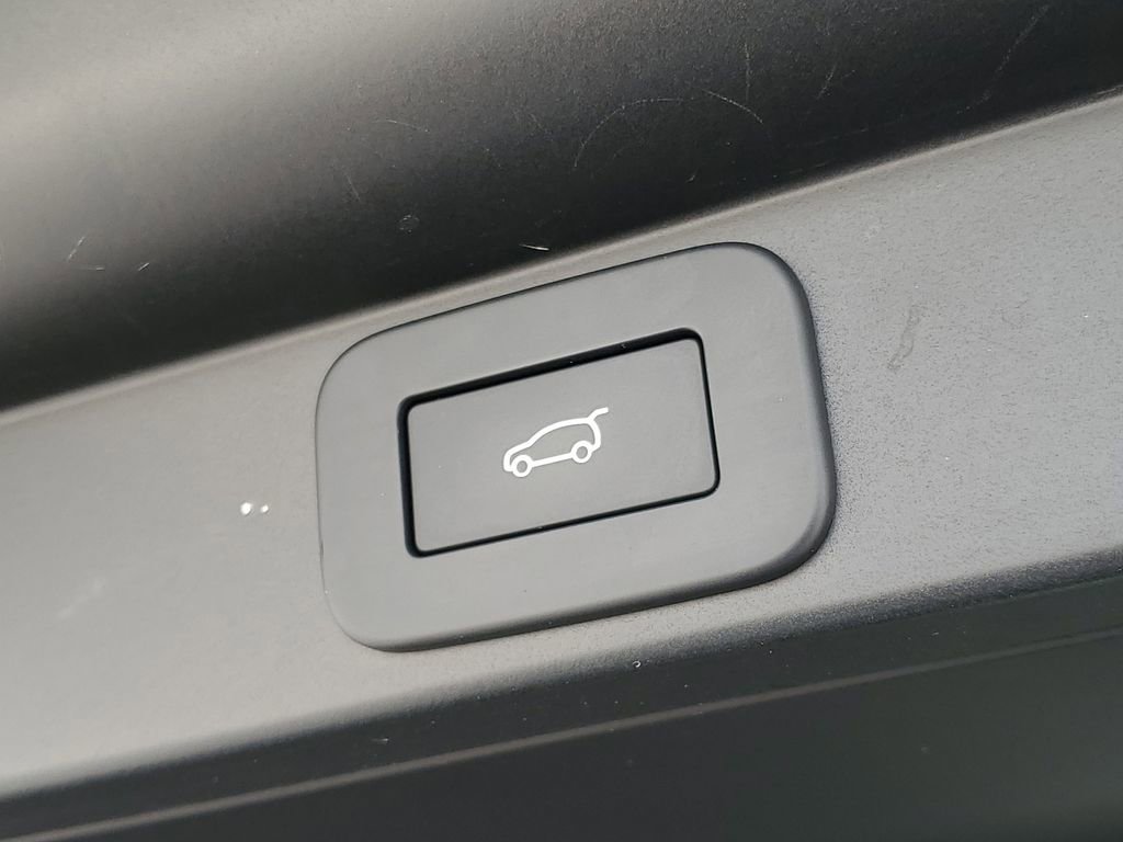 Used 2024 Land Rover Range Rover SE image 28