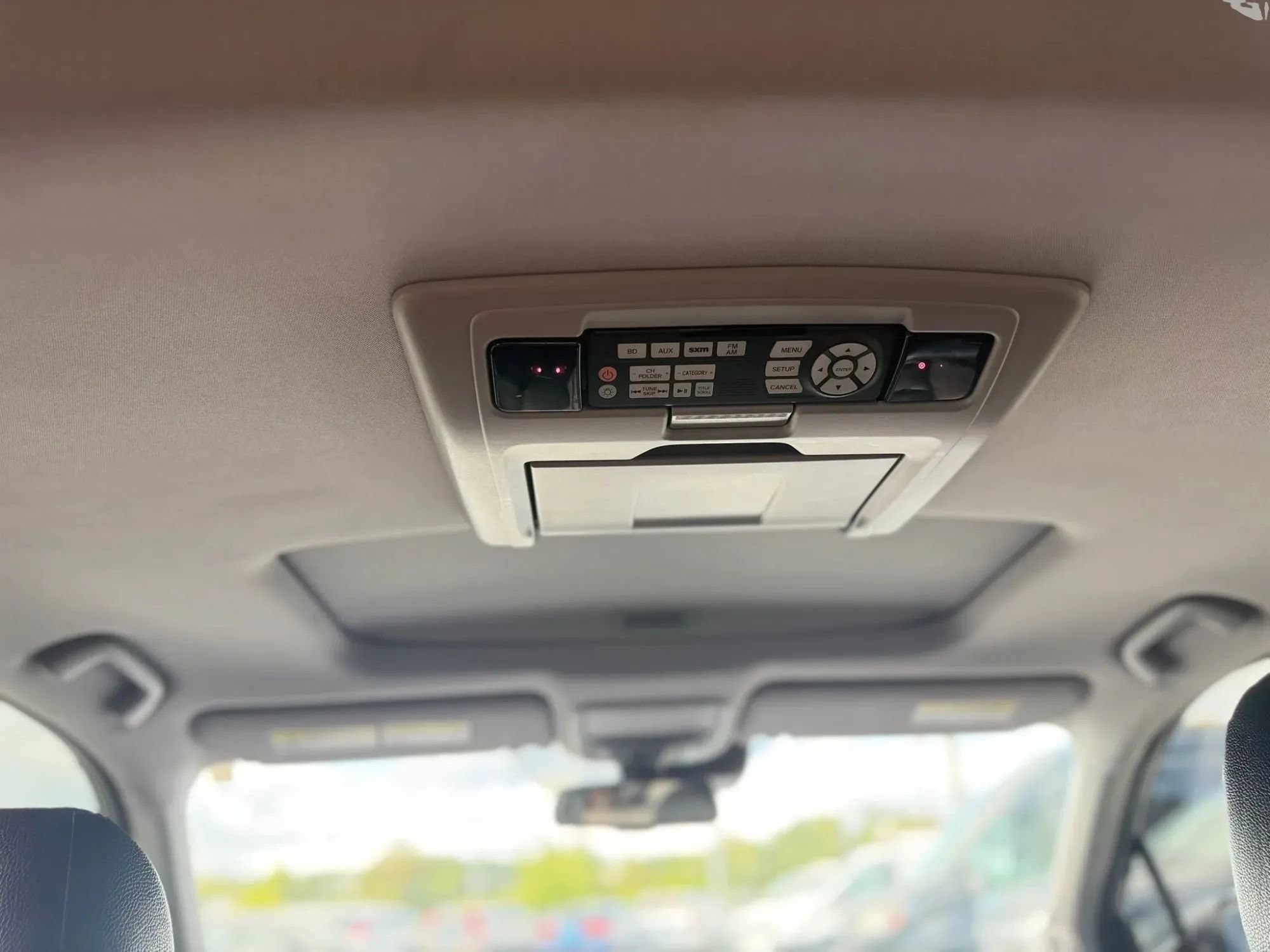 Used 2018 Honda Pilot Elite image 34