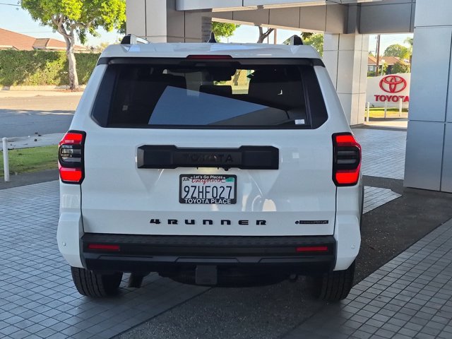 Certified 2026 Toyota 4Runner TRD Off-Road AWD/4WD image 9