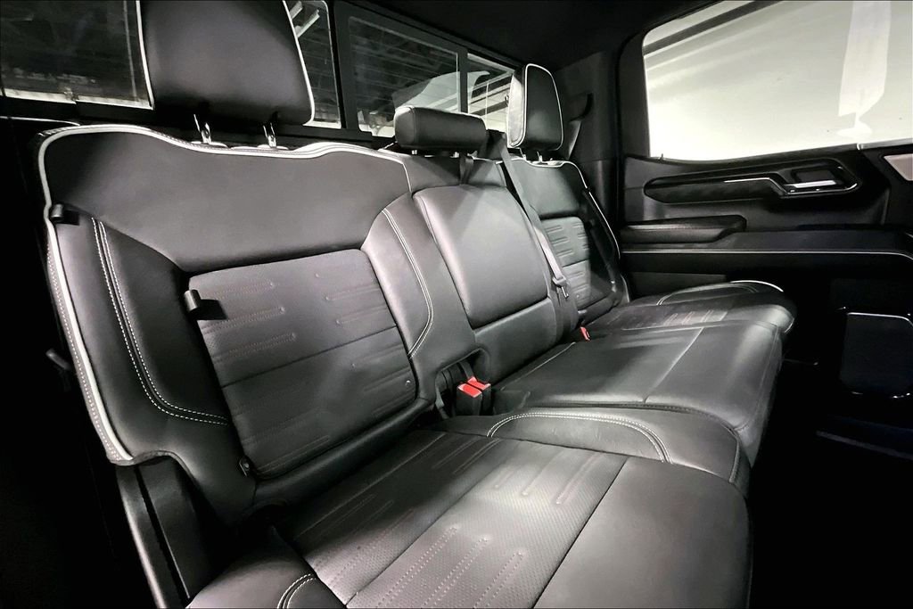 Used 2024 GMC Sierra 1500 AT4X image 36