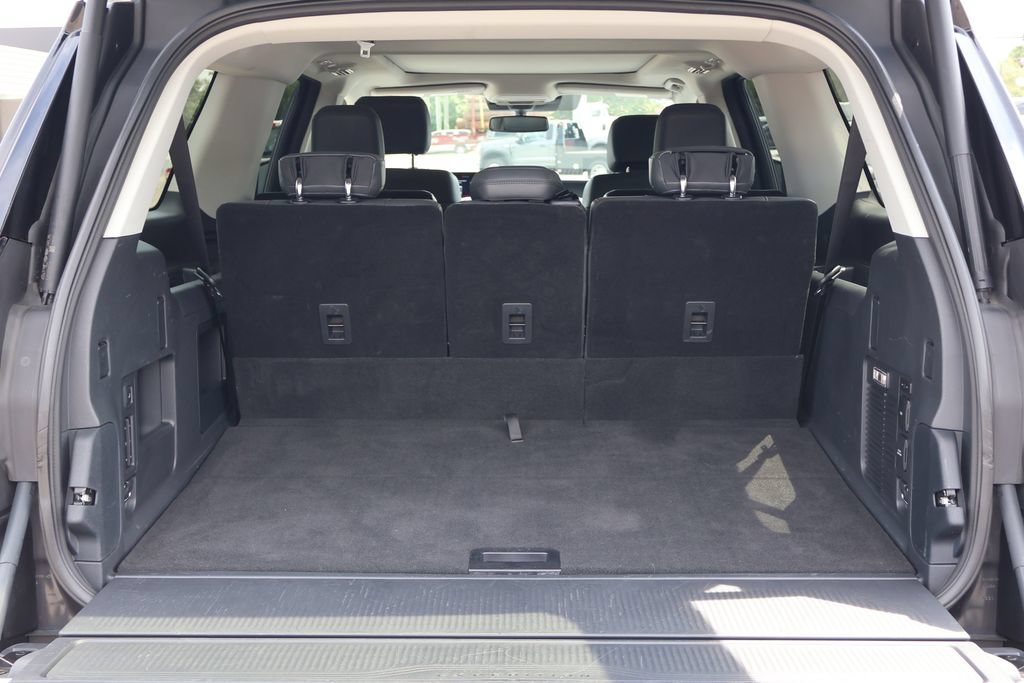 Used 2025 Ford Expedition Max Active AWD/4WD image 23