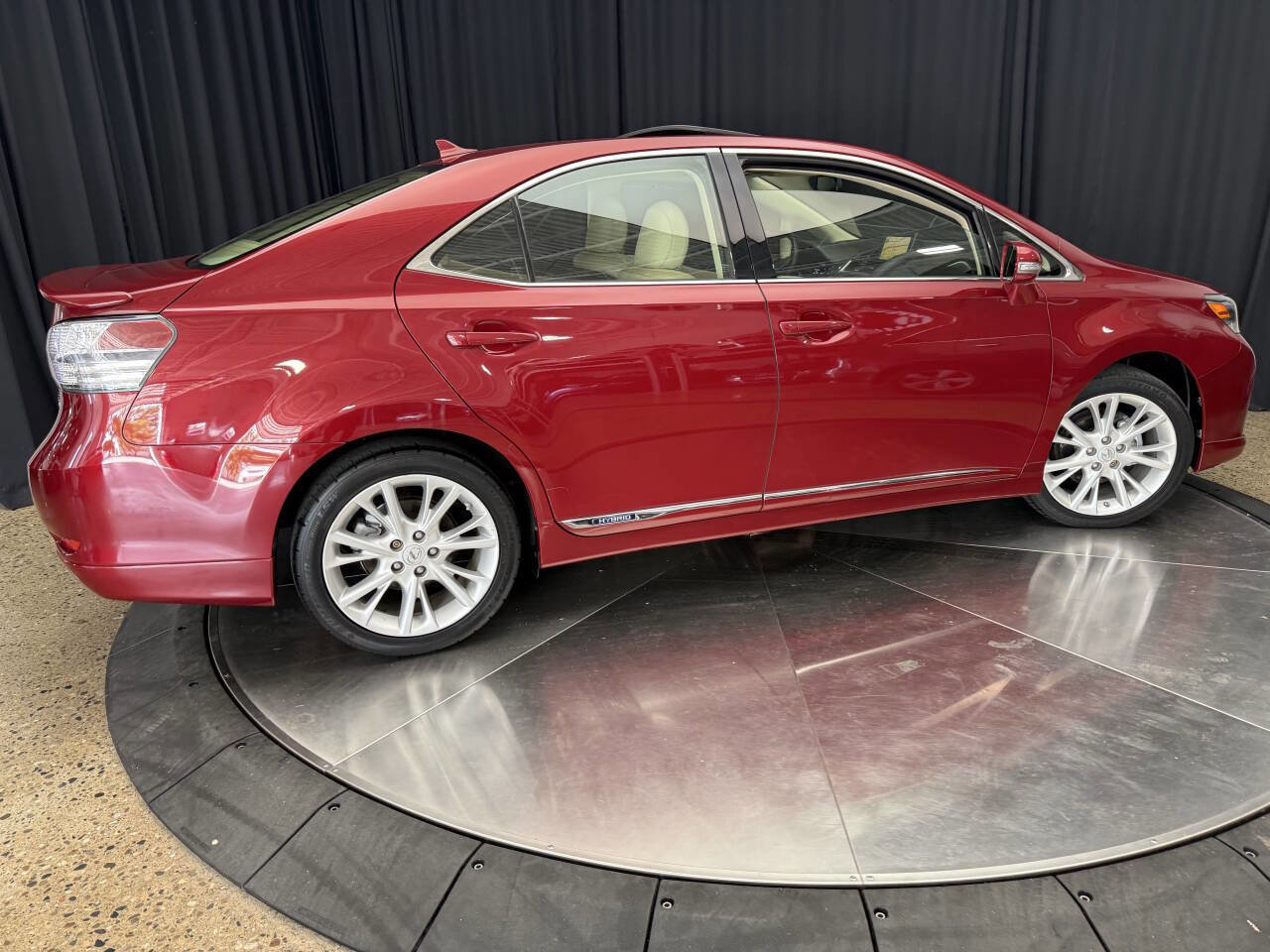 Used 2010 Lexus HS 250h image 7