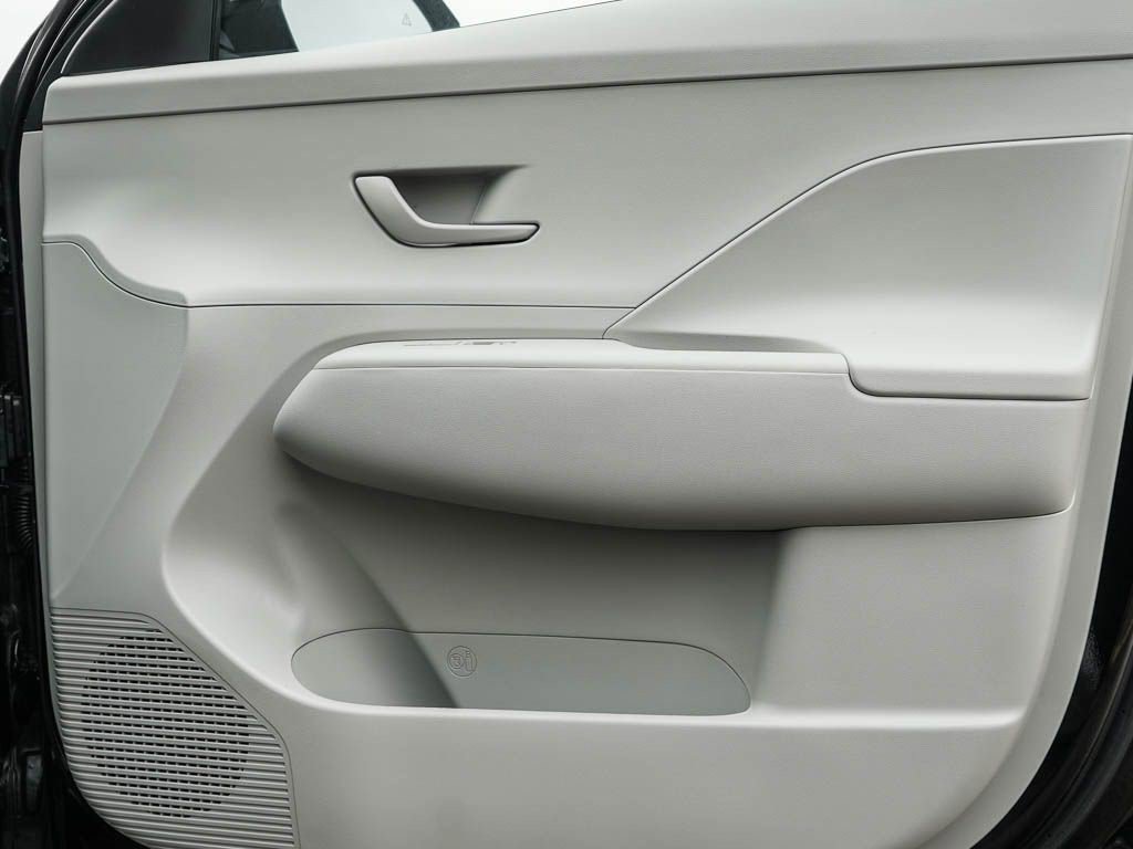 New 2026 Hyundai Kona SE AWD/4WD image 9