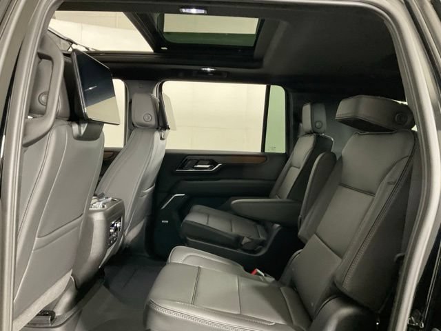 New 2026 GMC Yukon XL Denali w/ Denali Reserve Package AWD/4WD image 35