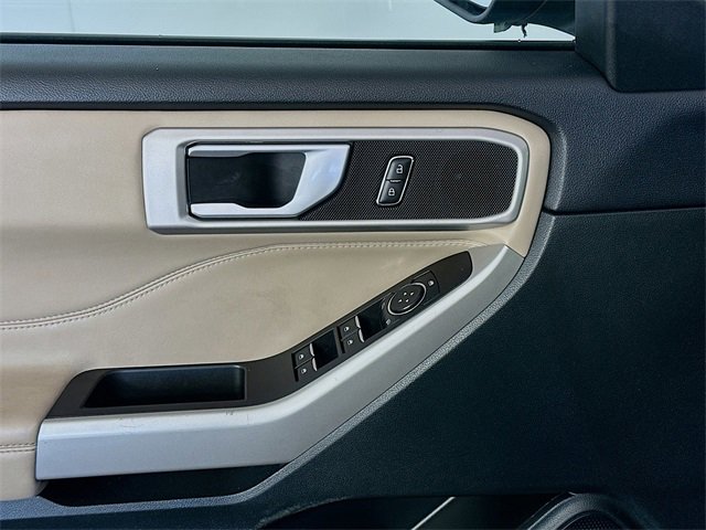 Used 2024 Ford Explorer XLT w/ Equipment Group 202A image 17