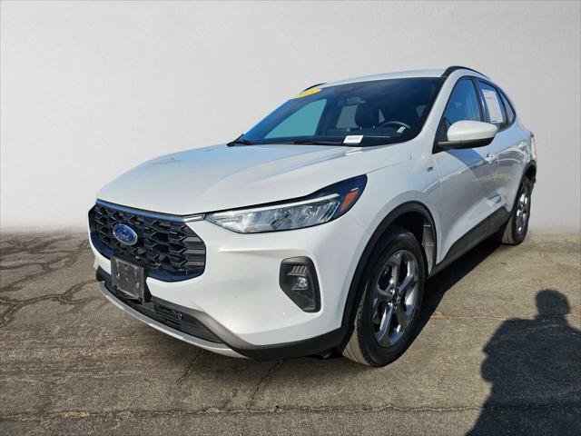 Used 2025 Ford Escape ST-Line Select AWD/4WD image 7