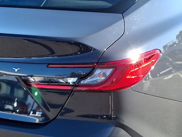 Used 2025 Toyota Camry LE image 12