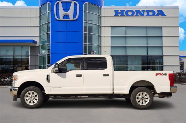 Used 2022 Ford F250 XLT w/ FX4 Off-Road Package image 3
