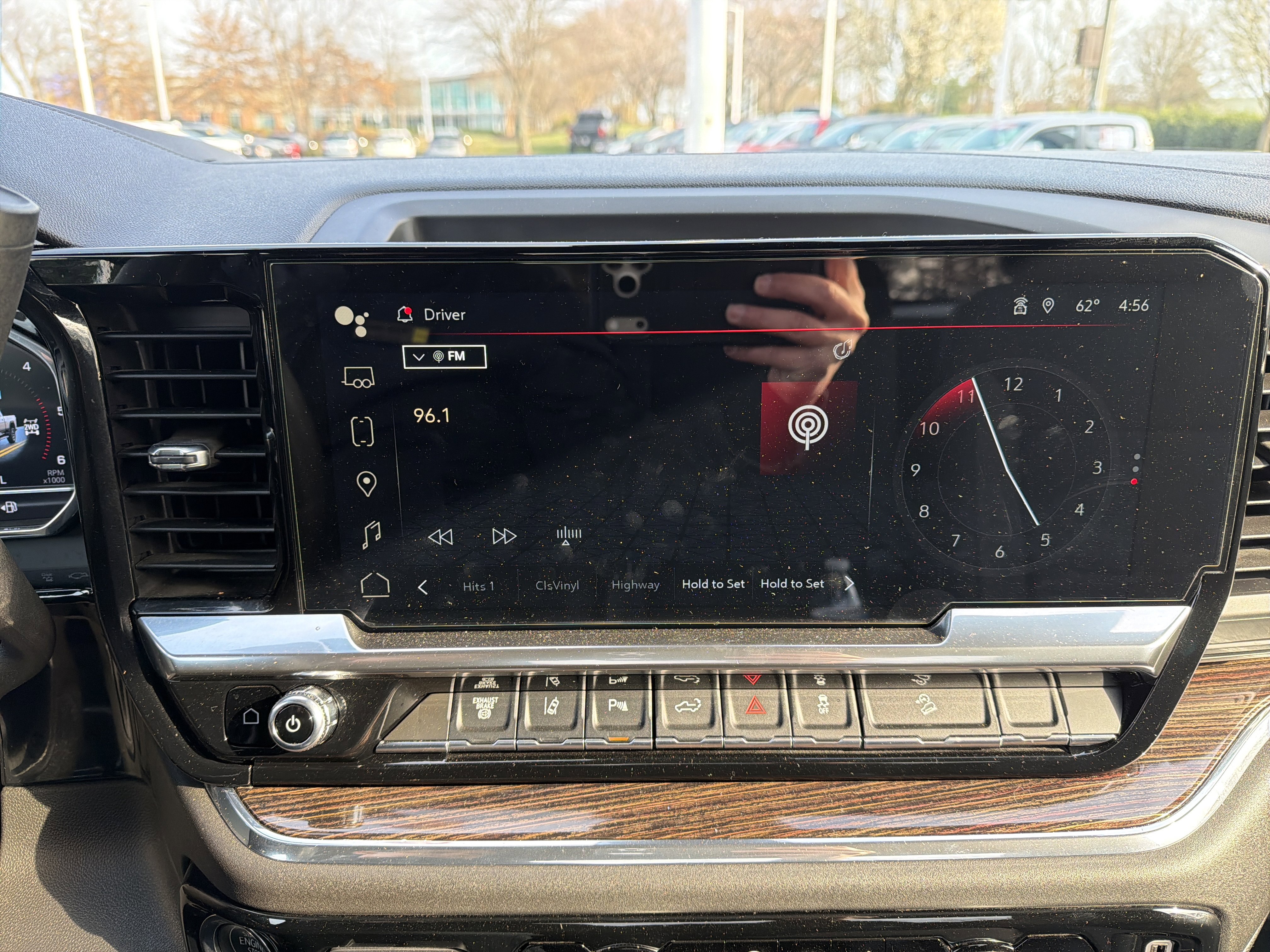 Used 2024 GMC Sierra 2500 SLE w/ Max Trailering Package image 23