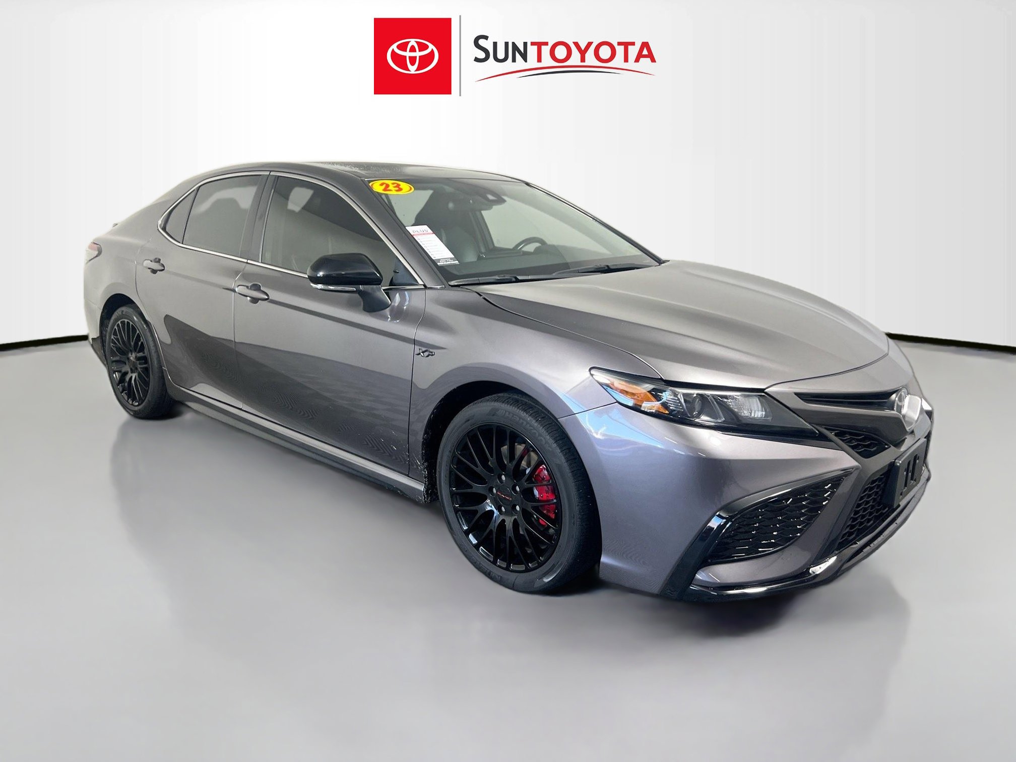Used 2023 Toyota Camry SE