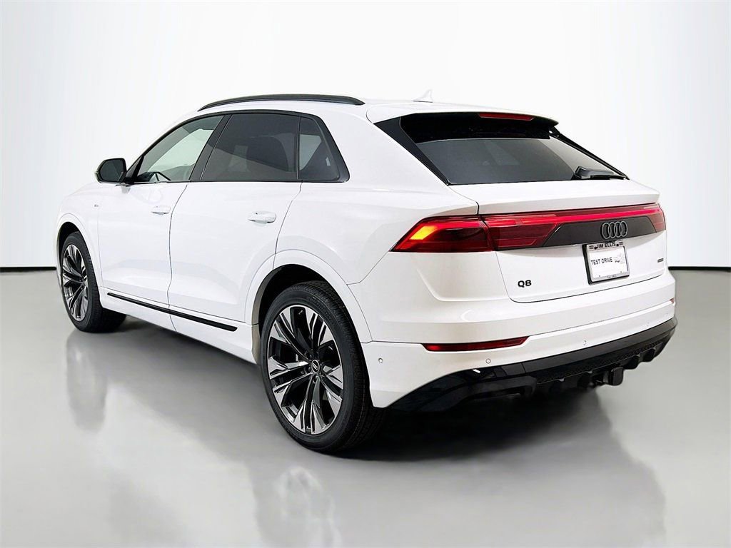 New 2026 Audi Q8 Premium Plus AWD/4WD image 5