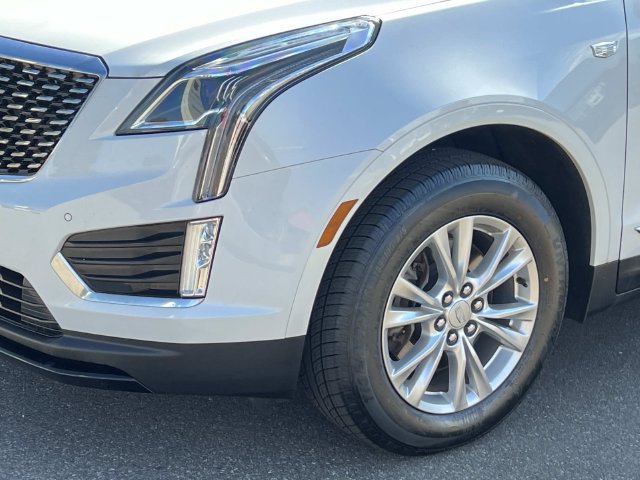 Certified 2024 Cadillac XT5 Luxury w/ LPO, Floor Liner Package AWD/4WD image 7