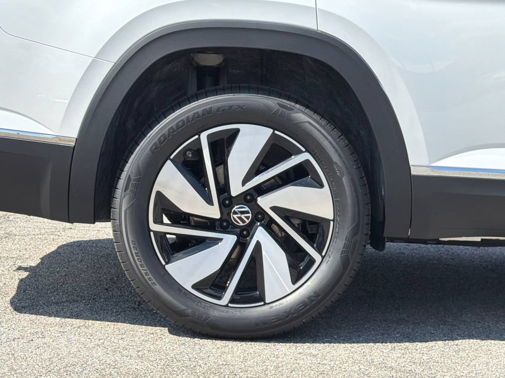New 2026 Volkswagen Atlas SEL AWD/4WD image 7