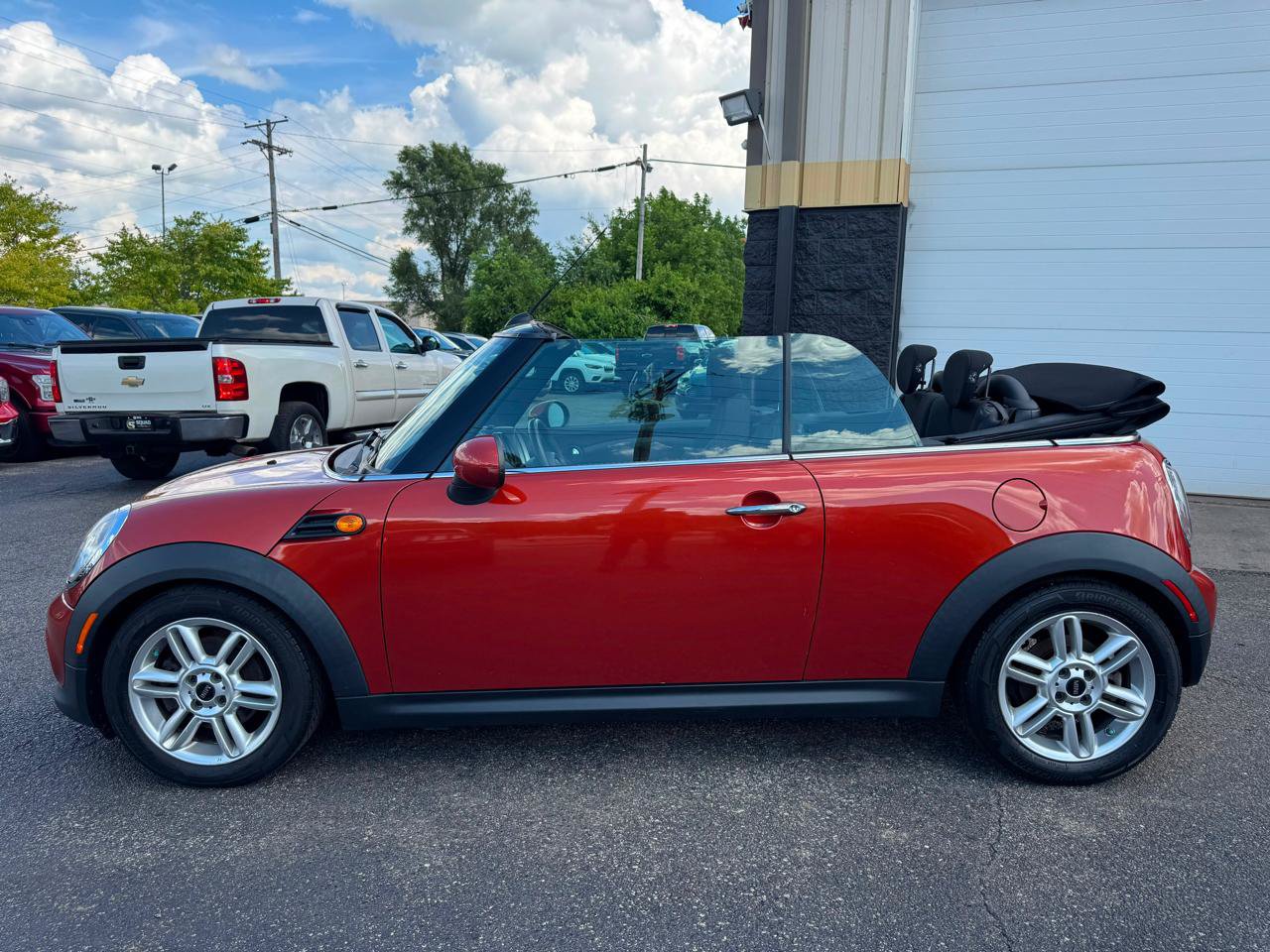 Used 2014 MINI Cooper Convertible FWD image 2
