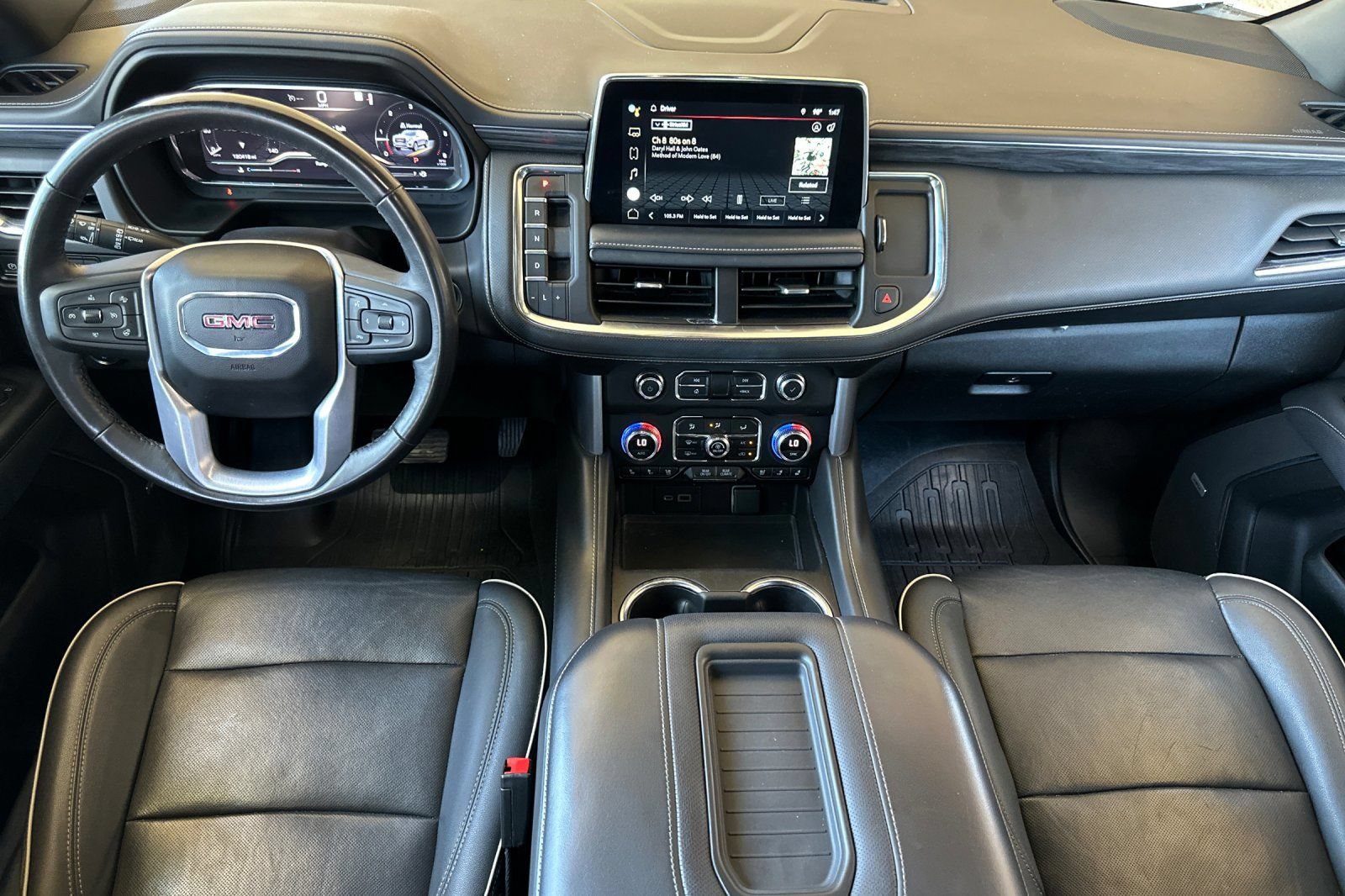 Used 2022 GMC Yukon SLT w/ SLT Luxury Package RWD image 14