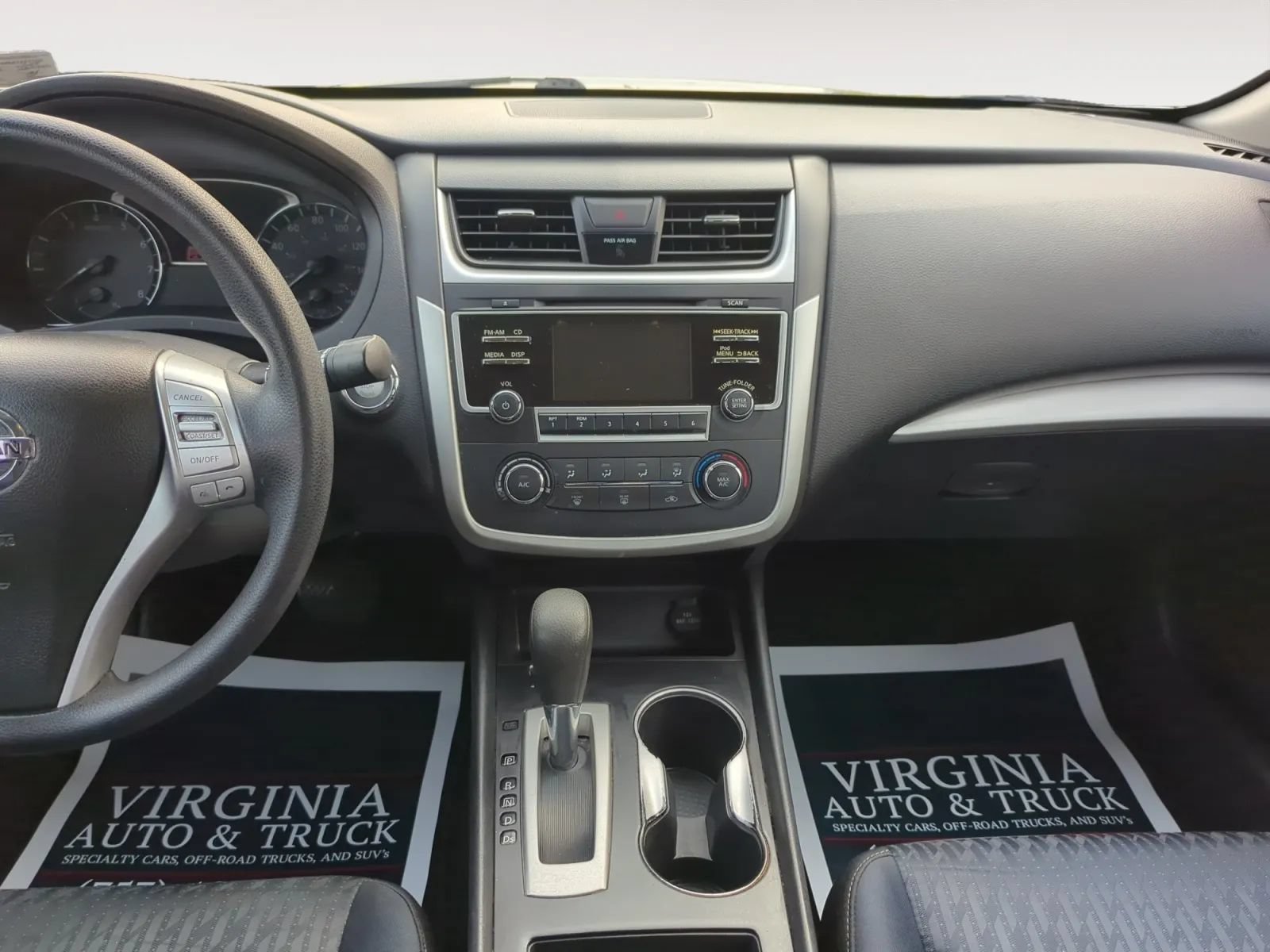 Used 2017 Nissan Altima 2.5 S w/ Power Driver Seat Package FWD image 11