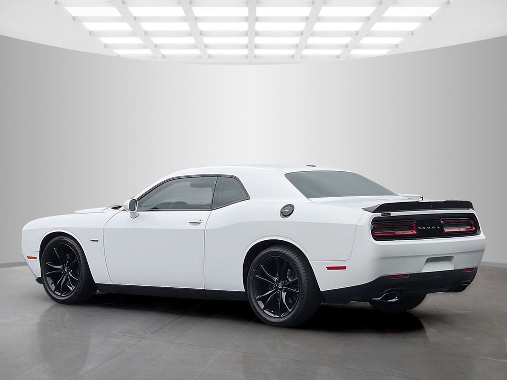 Used 2018 Dodge Challenger R/T w/ Blacktop Package RWD image 3