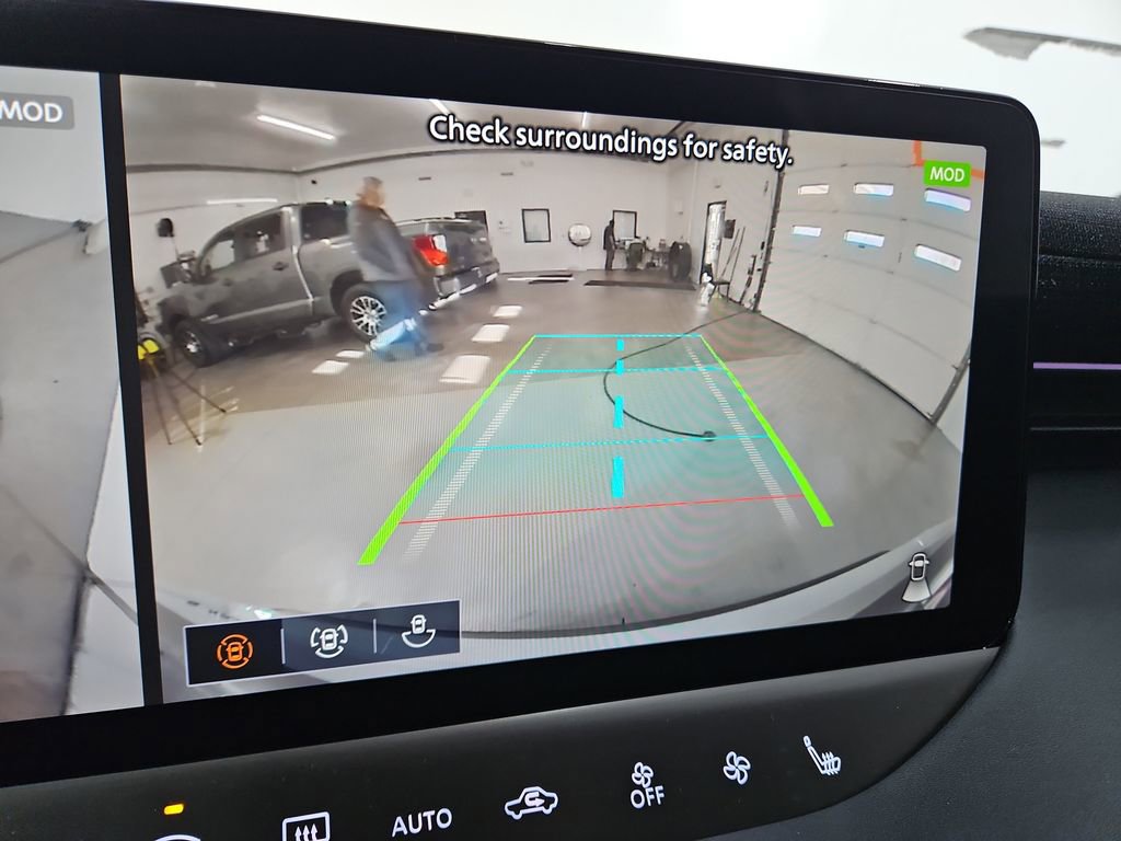 New 2026 Nissan Leaf Platinum+ image 21