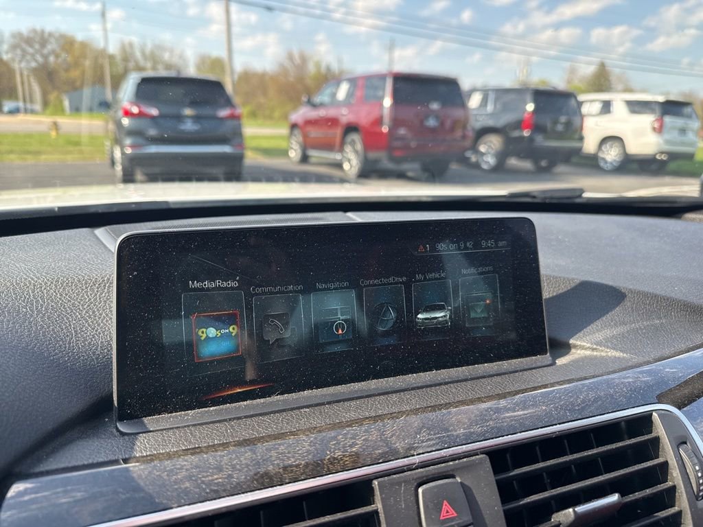 Used 2017 BMW 330e RWD image 16