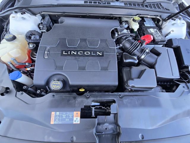 Used 2018 Lincoln Continental Select w/ Continental Climate Package image 14