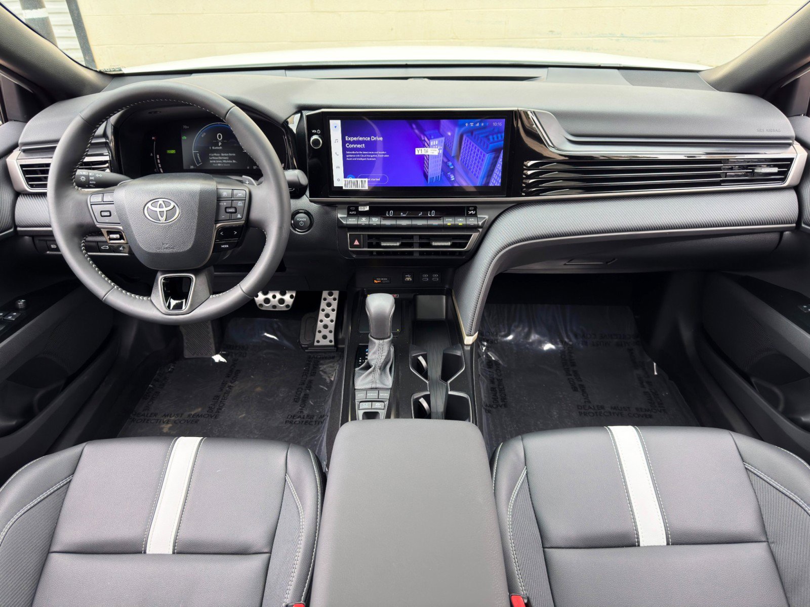 Used 2026 Toyota Camry SE w/ Multimedia Upgrade Package FWD image 12