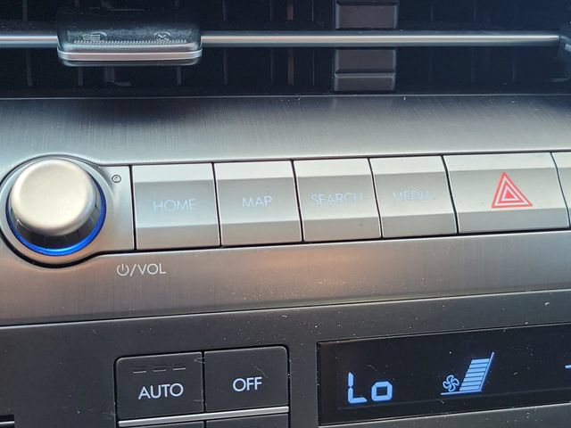 Used 2025 Hyundai Kona SEL FWD image 28