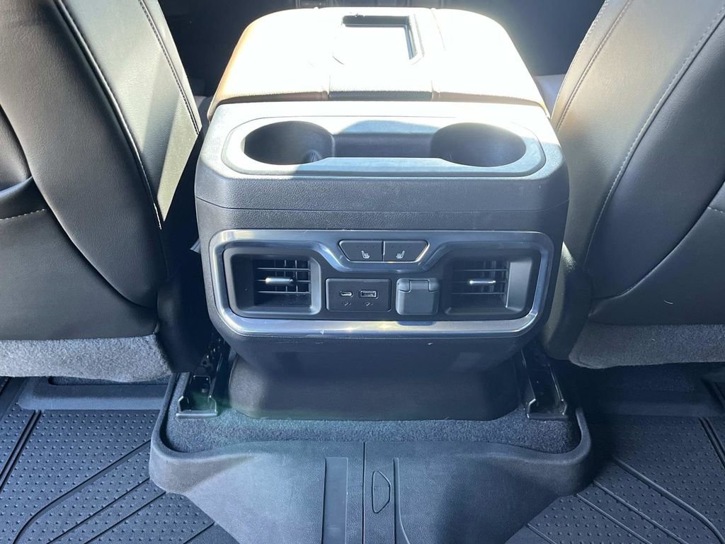 Used 2020 Chevrolet Silverado 3500 High Country image 16