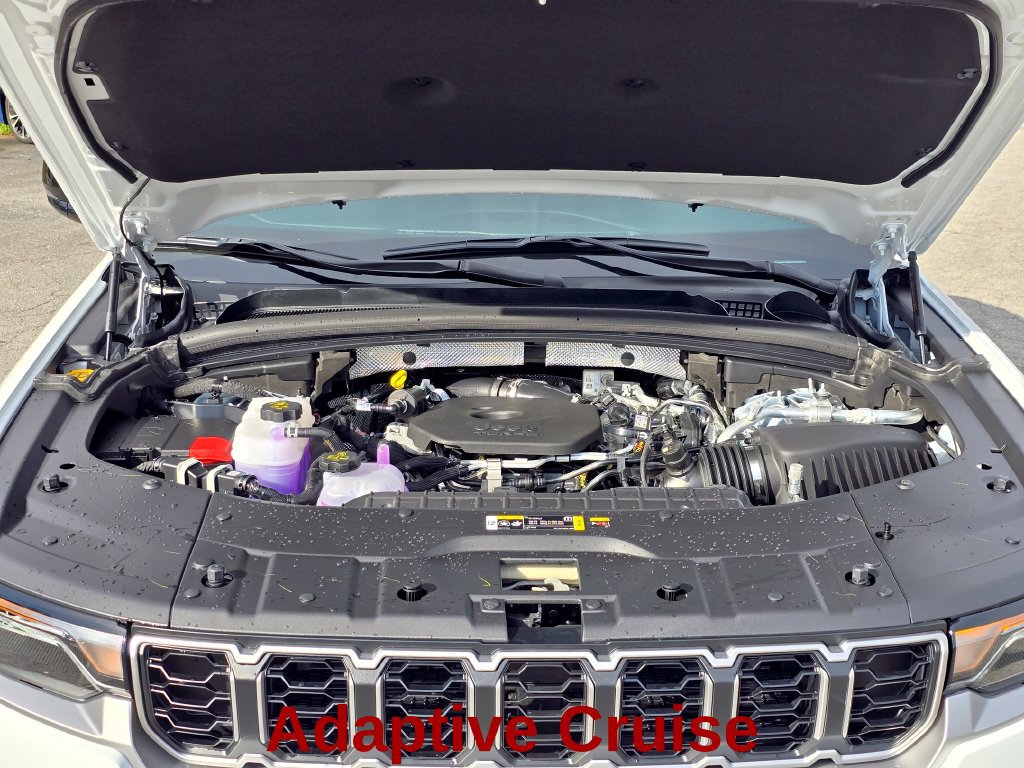 New 2026 Jeep Grand Cherokee Limited w/ Trailer Tow Package AWD/4WD image 19