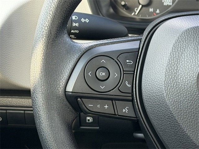 Used 2025 Toyota Corolla LE image 27