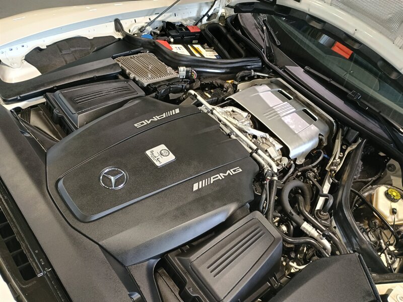 Used 2018 Mercedes-Benz AMG GT Roadster image 43