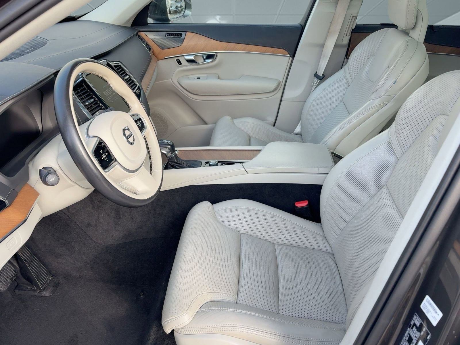 Used 2020 Volvo XC90 T6 Inscription w/ Protection Package image 5