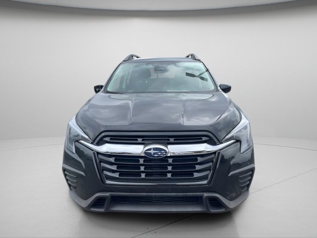 Used 2023 Subaru Ascent 8-Passenger AWD/4WD image 3