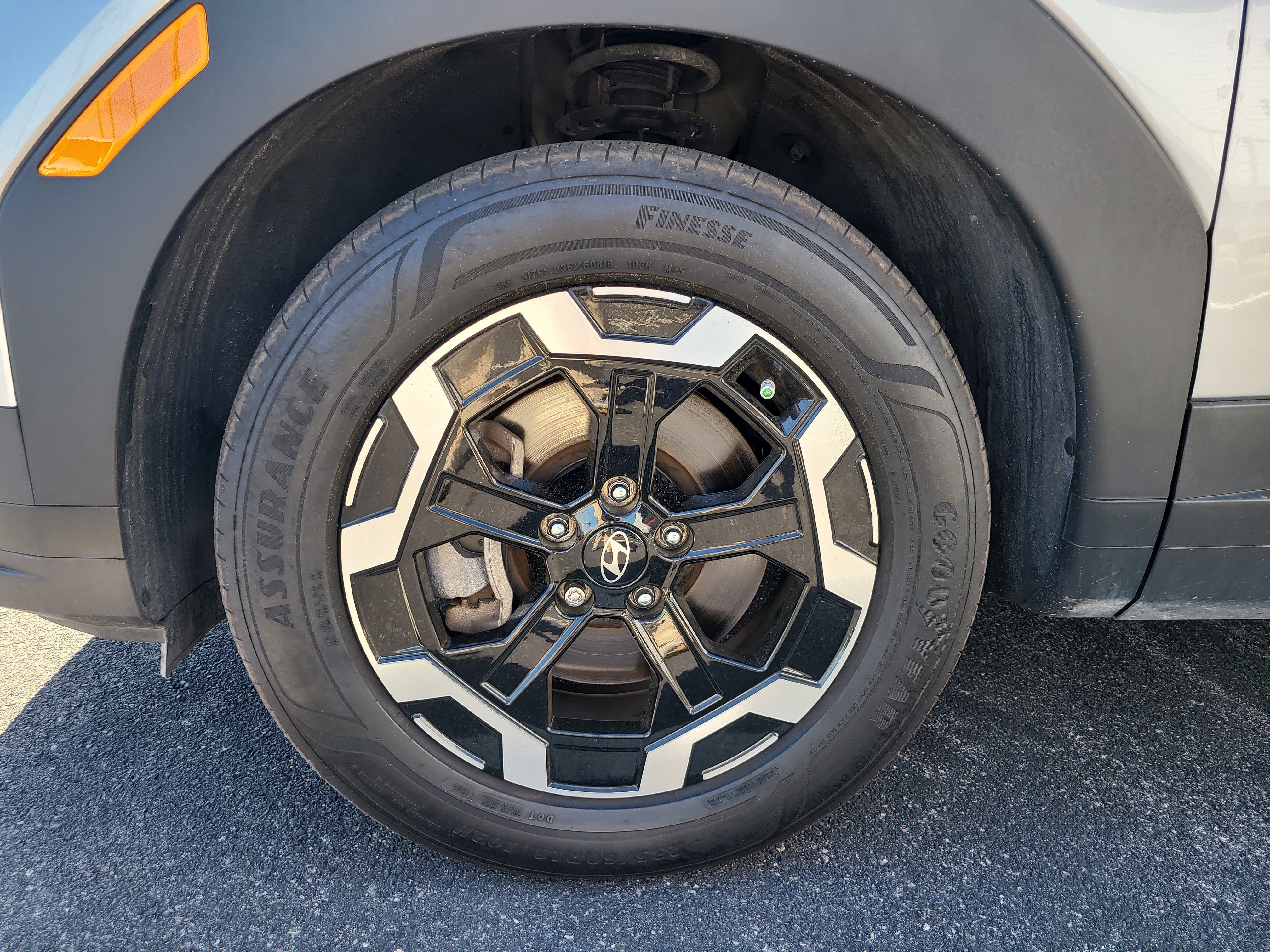 Used 2024 Hyundai Santa Fe SE image 9