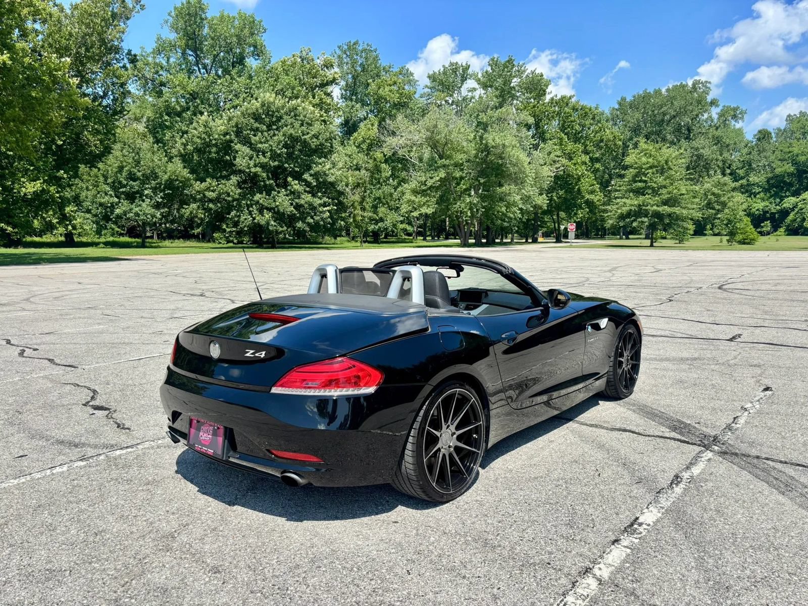 Used 2009 BMW Z4 sDrive35i RWD image 4