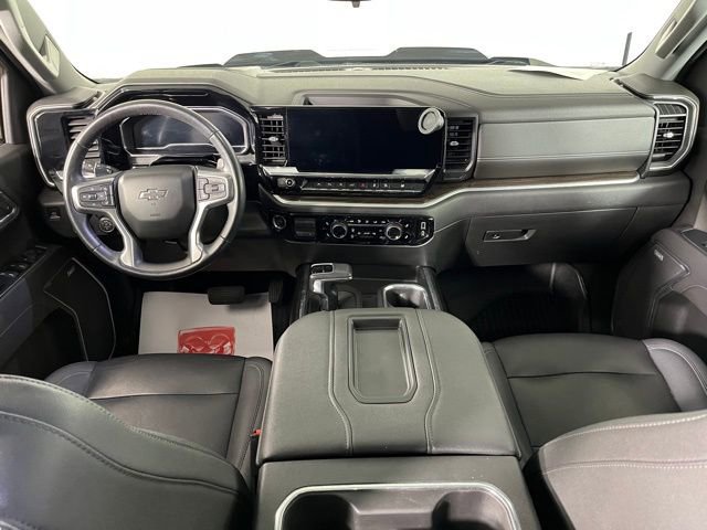 Used 2022 Chevrolet Silverado 1500 LT Trail Boss w/ LT Trail Boss Premium Package AWD/4WD image 35