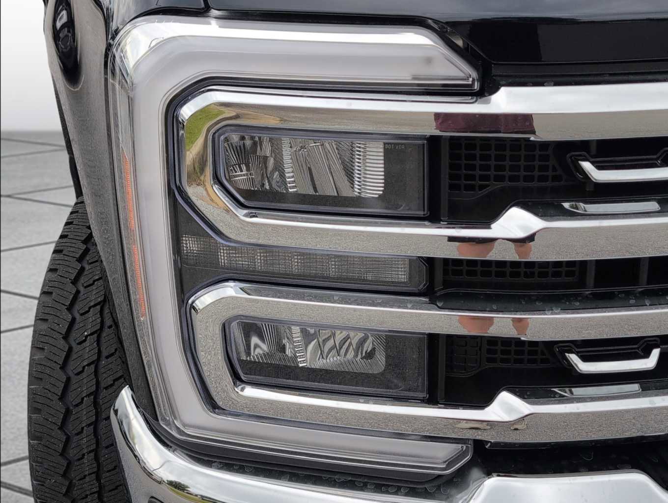 New 2025 Ford F250 Lariat w/ Lariat Ultimate Package image 14