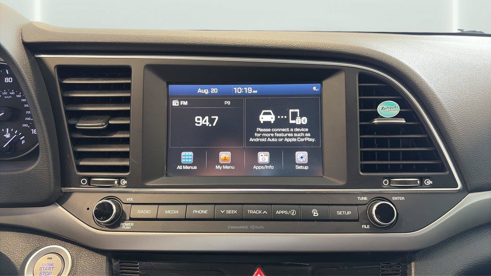 Used 2017 Hyundai Elantra Limited FWD image 18