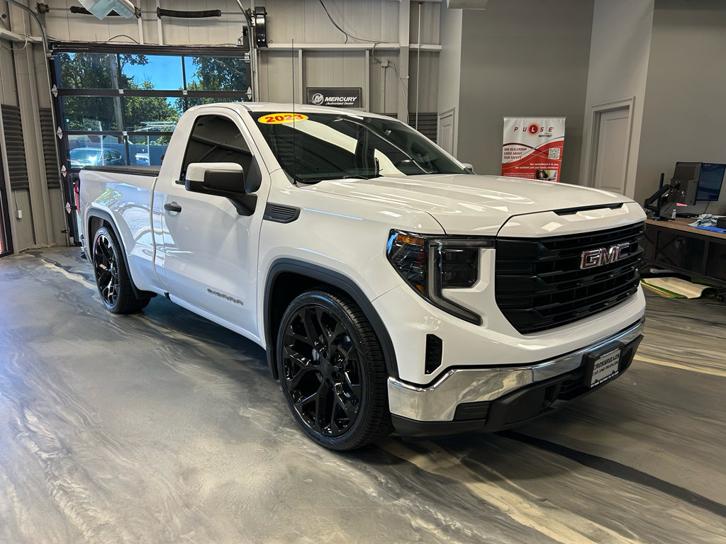 Used 2023 GMC Sierra 1500 Pro w/ Trailering Package RWD image 1