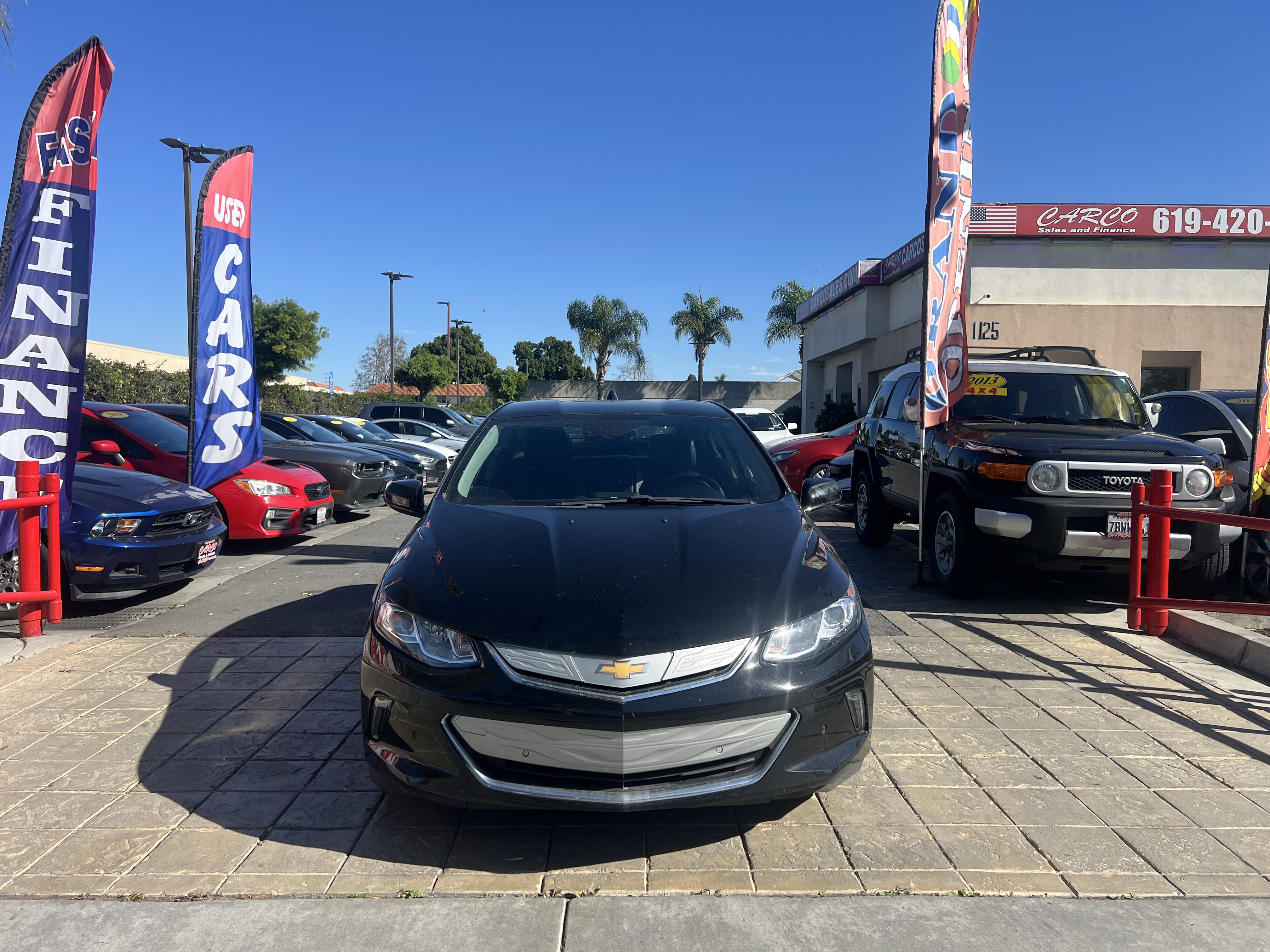 Used 2017 Chevrolet Volt Premier w/ Driver Confidence II Package image 2
