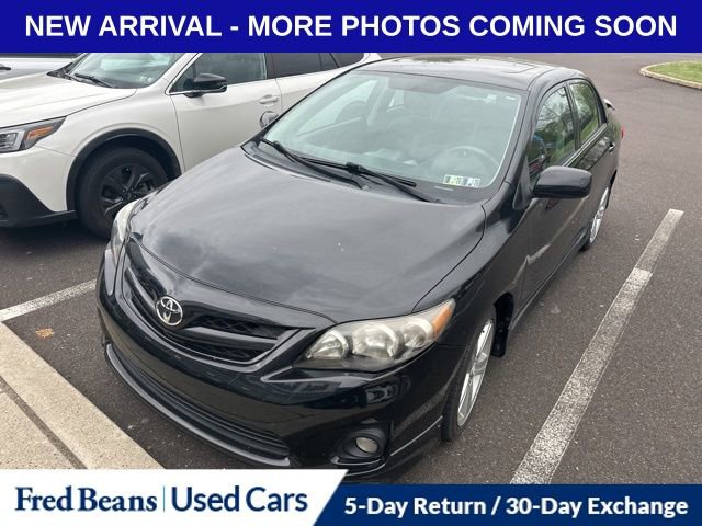 Used 2013 Toyota Corolla S w/ Premium Pkg FWD image 2