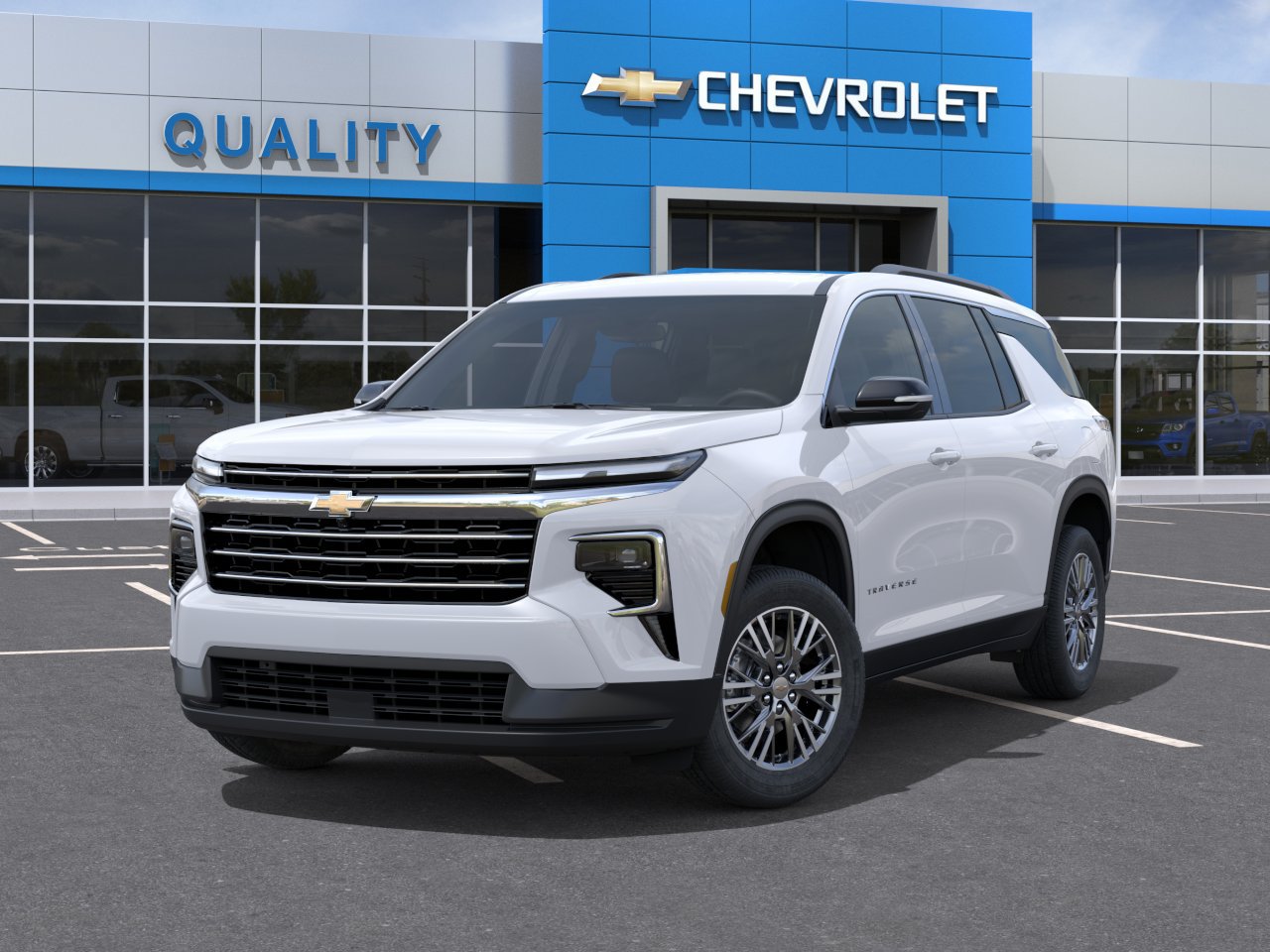 Used 2026 Chevrolet Traverse LT w/ Driver Confidence Package FWD image 6