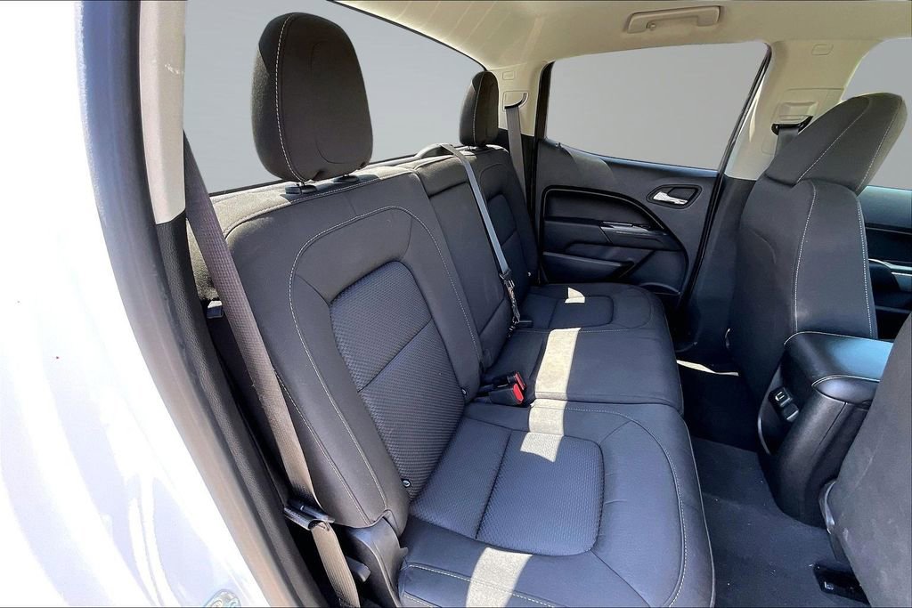 Used 2022 Chevrolet Colorado LT RWD image 27